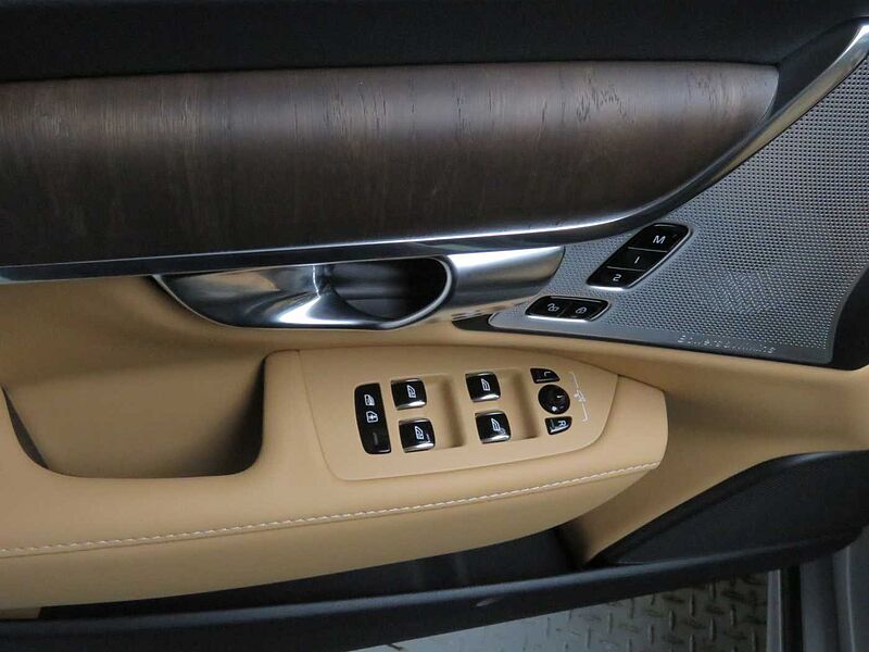 Volvo  Ultimate, B5 마일드 하이브리드, 가솔린, 브라이트
