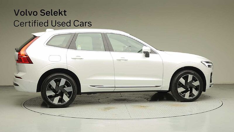 Volvo  Ultra, T8 AWD 플러그-인 하이브리드, 전기/가솔린, 브라이트