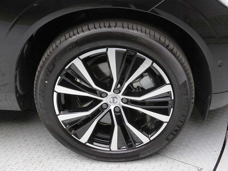 Volvo  Ultra, B6 AWD 마일드 하이브리드, 가솔린, 브라이트