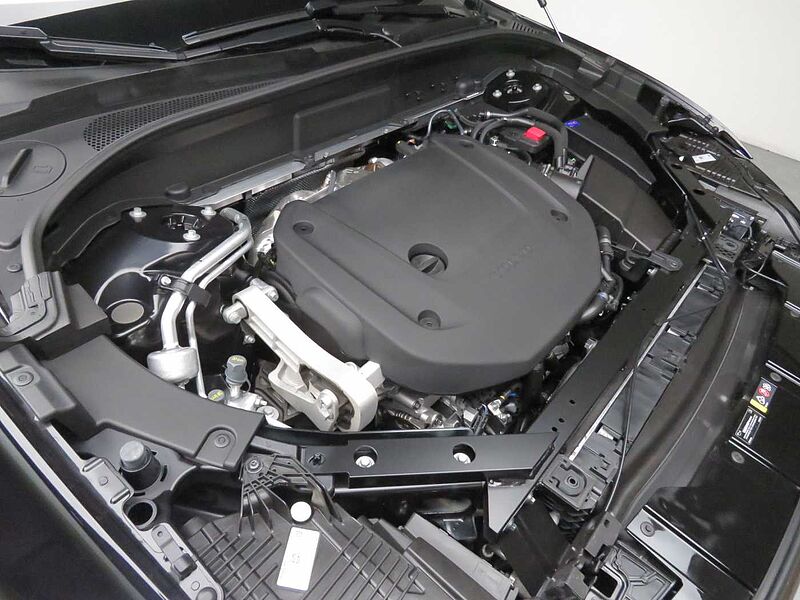 Volvo  Ultra, B6 AWD 마일드 하이브리드, 가솔린, 브라이트