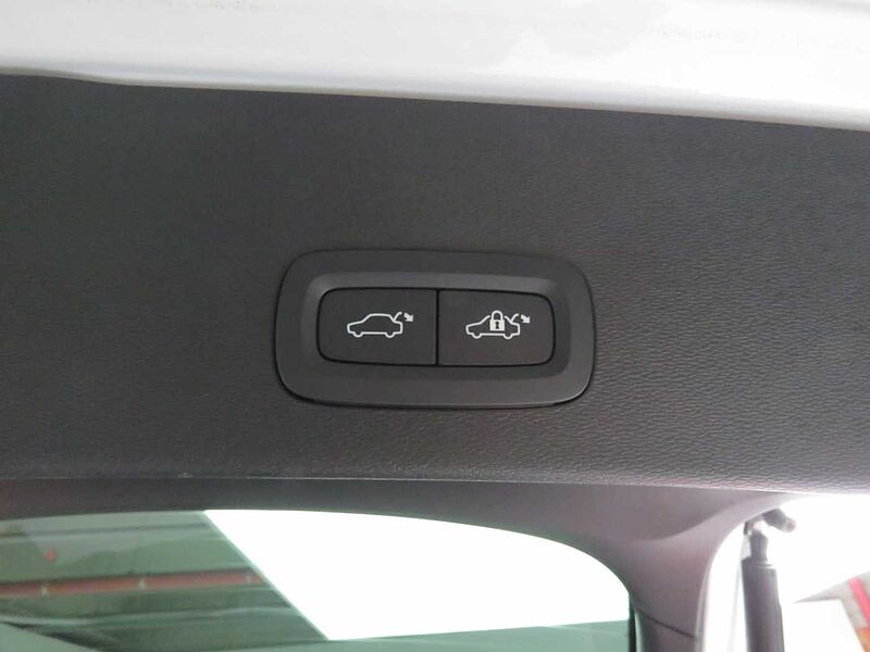 Volvo  Recharge Ultimate, Twin Motor, 전기