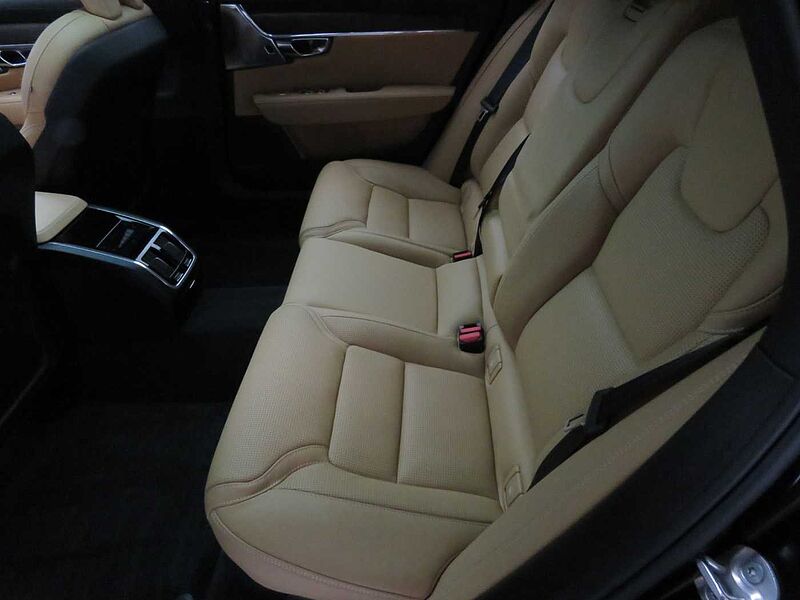 Volvo Ultimate, B5 마일드 하이브리드, 가솔린, 브라이트