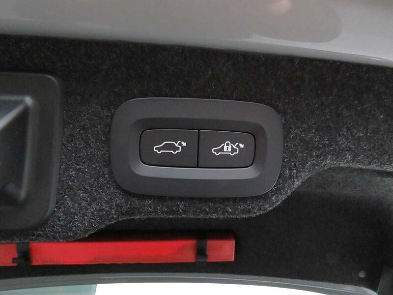 Volvo Ultimate, B5 마일드 하이브리드, 가솔린, 브라이트