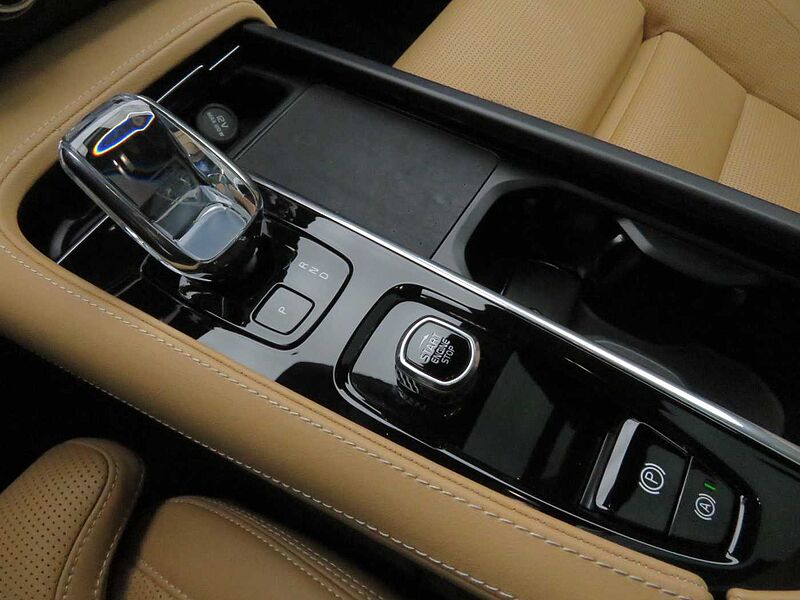 Volvo Ultimate, B5 마일드 하이브리드, 가솔린, 브라이트