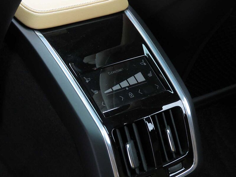 Volvo Ultimate, B5 마일드 하이브리드, 가솔린, 브라이트