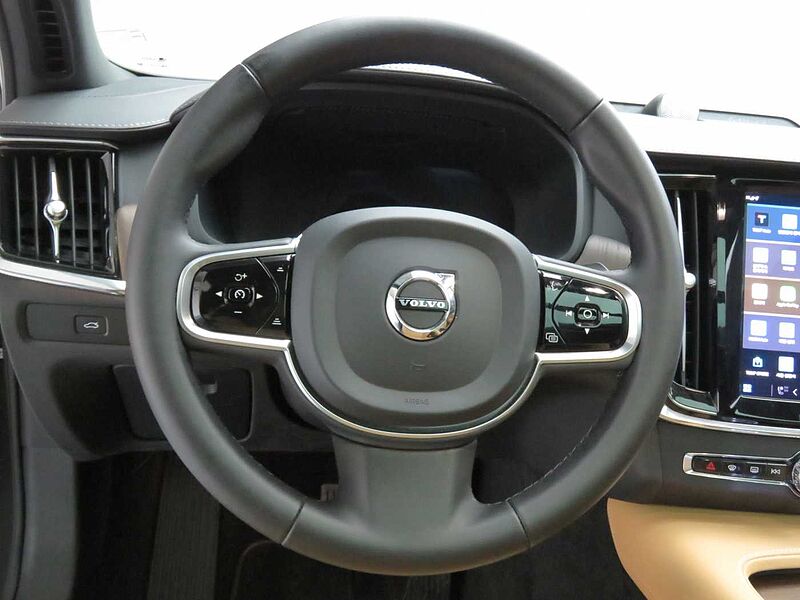 Volvo Ultimate, B5 마일드 하이브리드, 가솔린, 브라이트