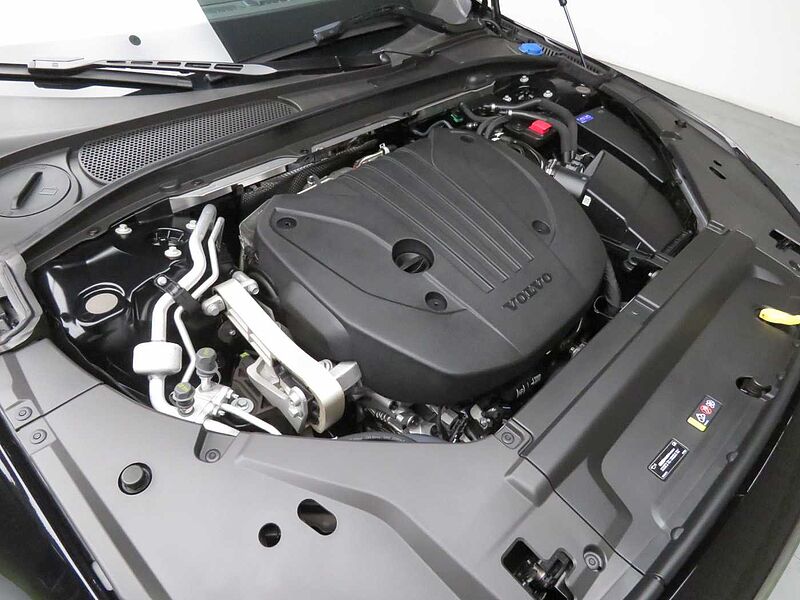 Volvo Ultra, B5 마일드 하이브리드, 가솔린, 브라이트