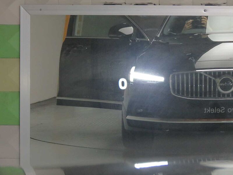 Volvo Ultra, B5 마일드 하이브리드, 가솔린, 브라이트