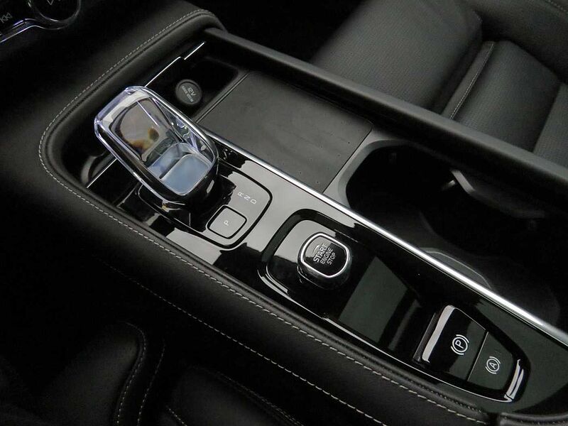 Volvo  Ultra, B5 마일드 하이브리드, 가솔린, 브라이트