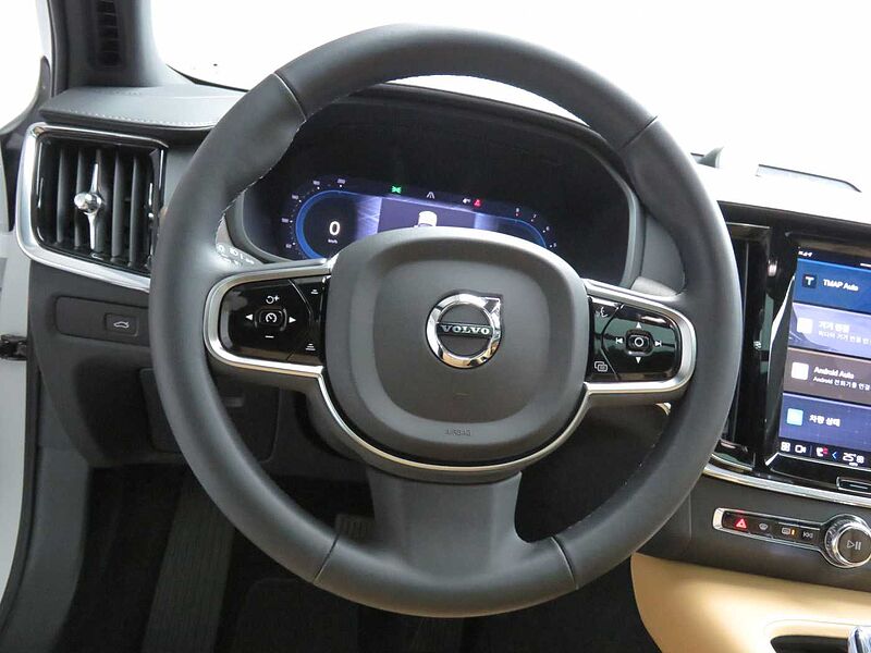 Volvo  Ultimate, B5 AWD 마일드 하이브리드, 가솔린, 브라이트