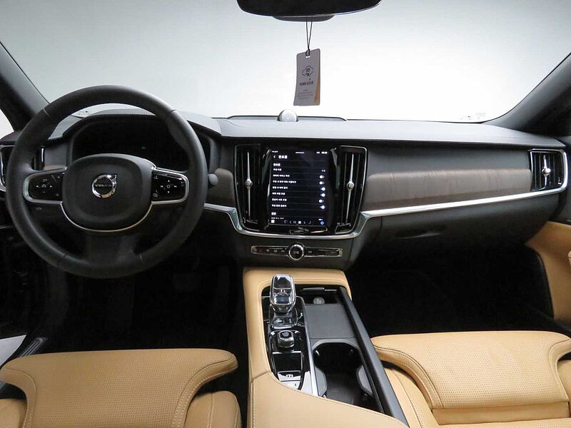 Volvo Ultimate, B5 마일드 하이브리드, 가솔린, 브라이트