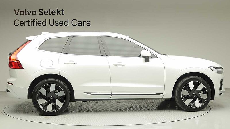 Volvo  Ultra, T8 AWD 플러그-인 하이브리드, 전기/가솔린, 브라이트