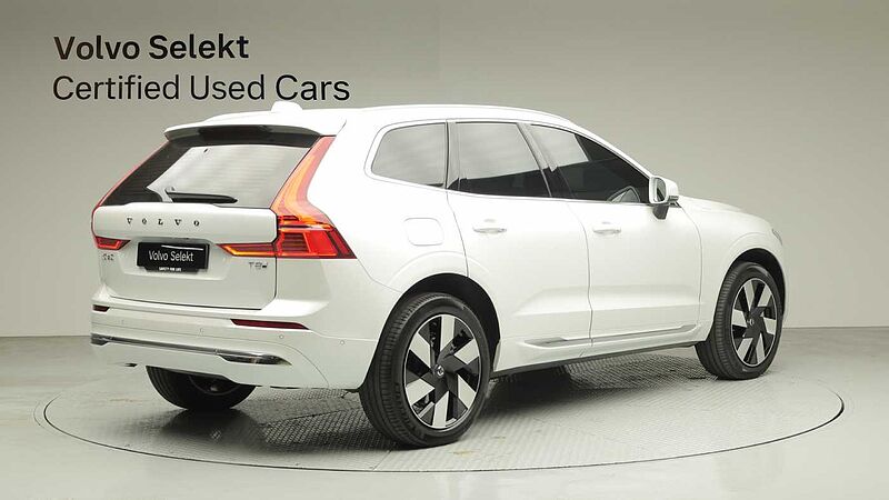 Volvo  Ultra, T8 AWD 플러그-인 하이브리드, 전기/가솔린, 브라이트