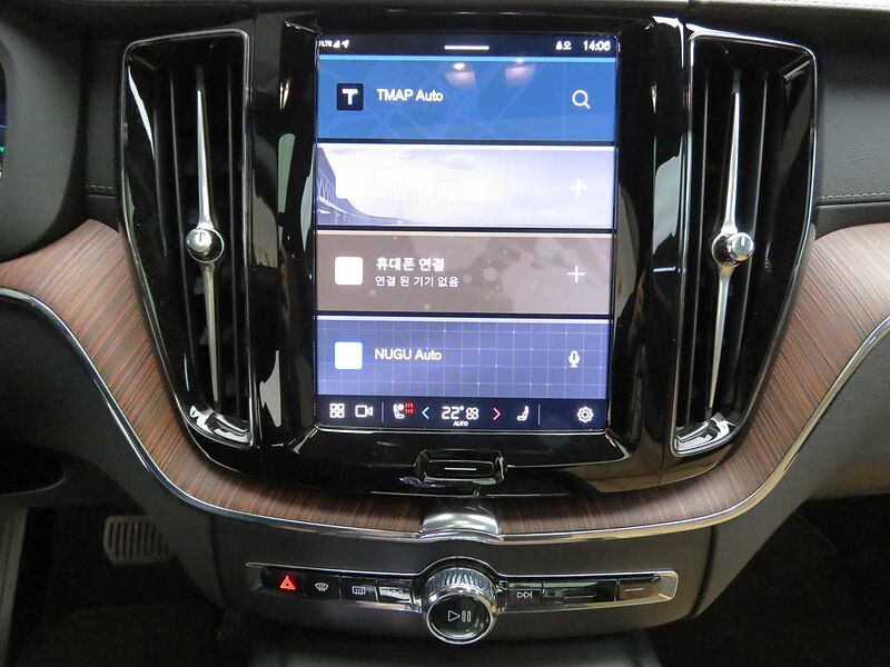 Volvo  Ultra, T8 AWD 플러그-인 하이브리드, 전기/가솔린, 브라이트