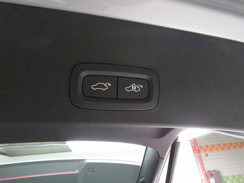 Volvo  Ultra, B4 AWD 마일드 하이브리드, 가솔린, 브라이트