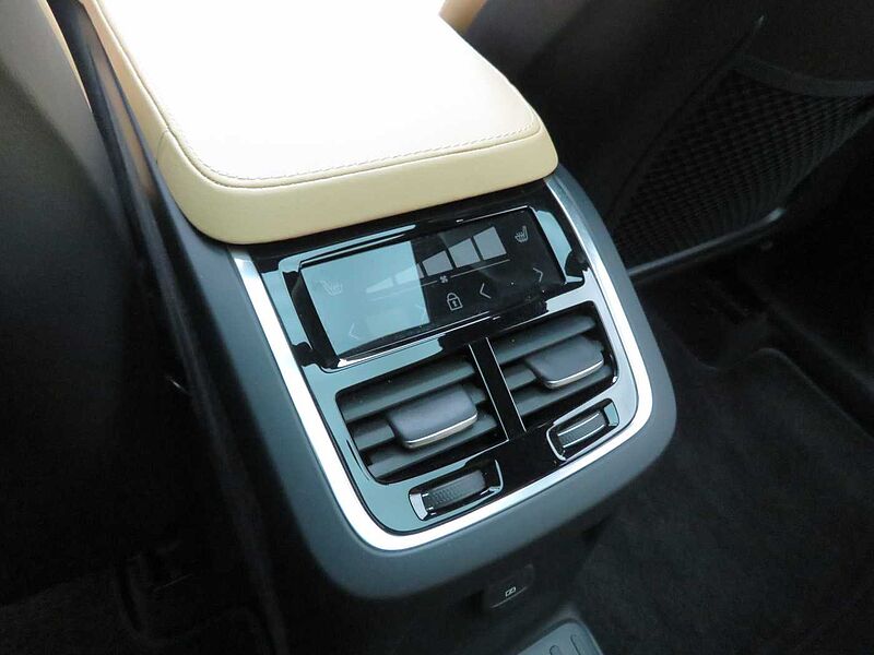 Volvo  Recharge Ultimate, T8 AWD 플러그-인 하이브리드, 전기/가솔린, 브라이트, 7 좌석