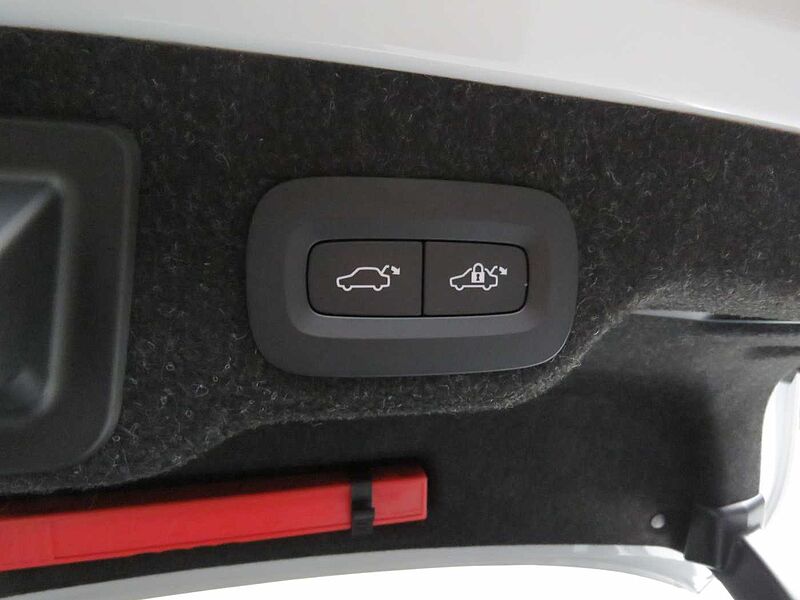 Volvo  Ultra, B5 마일드 하이브리드, 가솔린, 브라이트