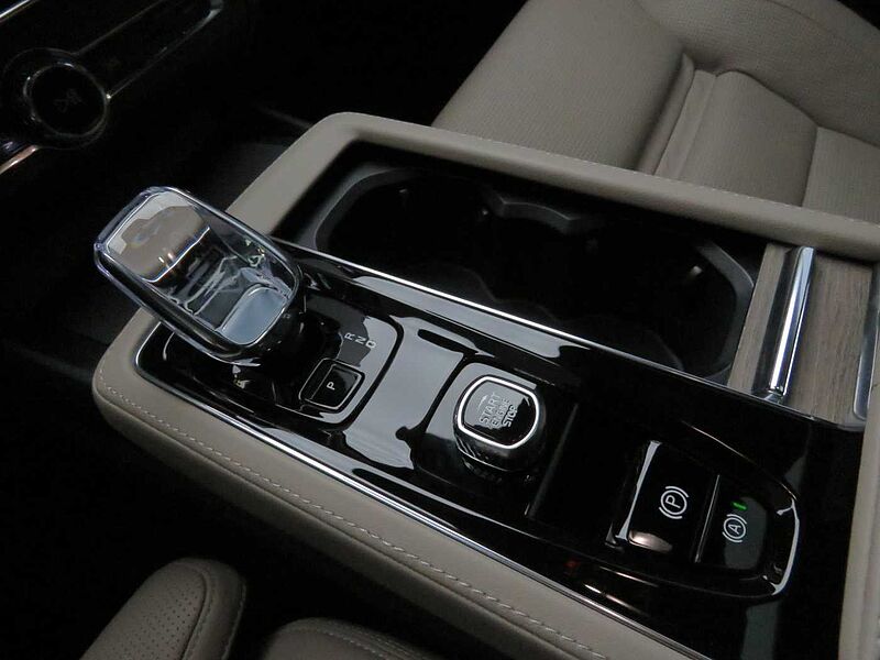 Volvo  Ultra, B5 마일드 하이브리드, 가솔린, 브라이트