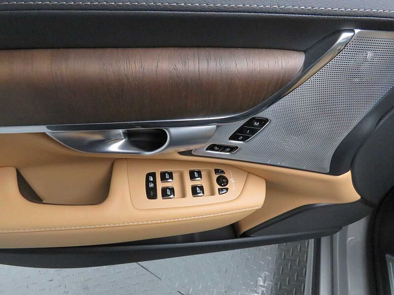 Volvo  Ultimate, B5 마일드 하이브리드, 가솔린, 브라이트