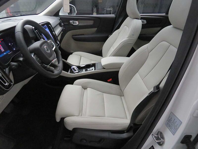 Volvo  Ultra, B4 AWD 마일드 하이브리드, 가솔린, 브라이트