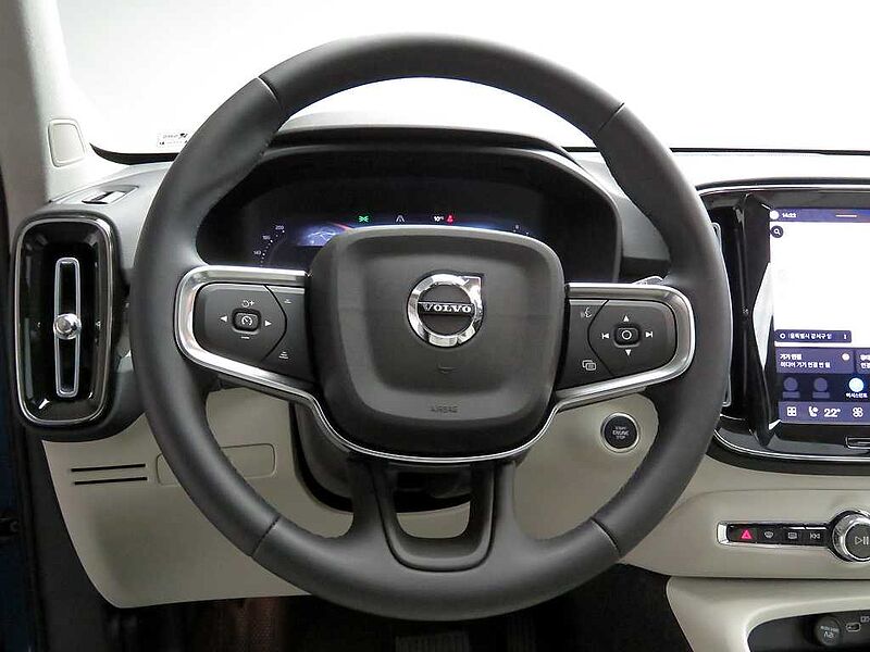 Volvo  Ultra, B4 AWD 마일드 하이브리드, 가솔린, 브라이트