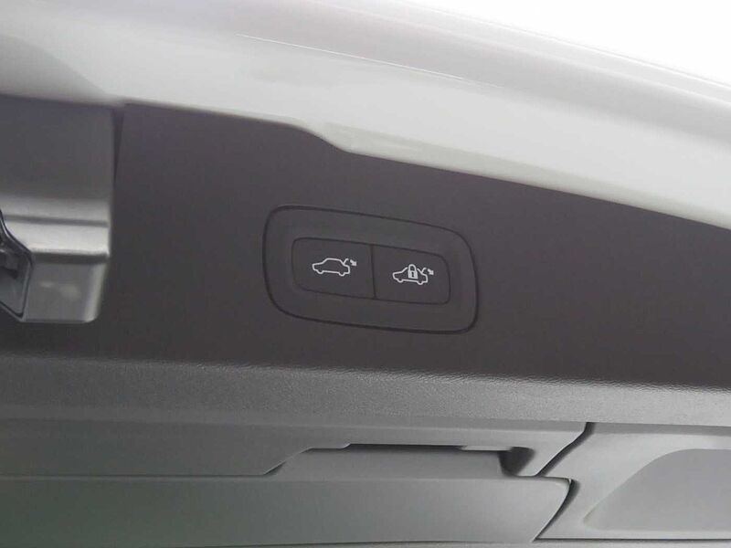 Volvo  Ultra, B5 AWD 마일드 하이브리드, 가솔린, 브라이트