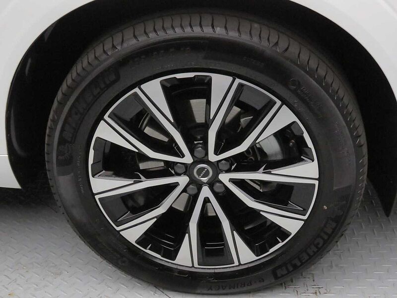 Volvo  Ultra, B5 AWD 마일드 하이브리드, 가솔린, 브라이트