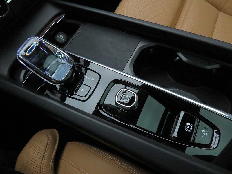 Volvo  Ultra, B5 AWD 마일드 하이브리드, 가솔린, 브라이트