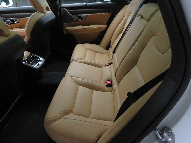 Volvo  Ultra, B5 AWD 마일드 하이브리드, 가솔린, 브라이트