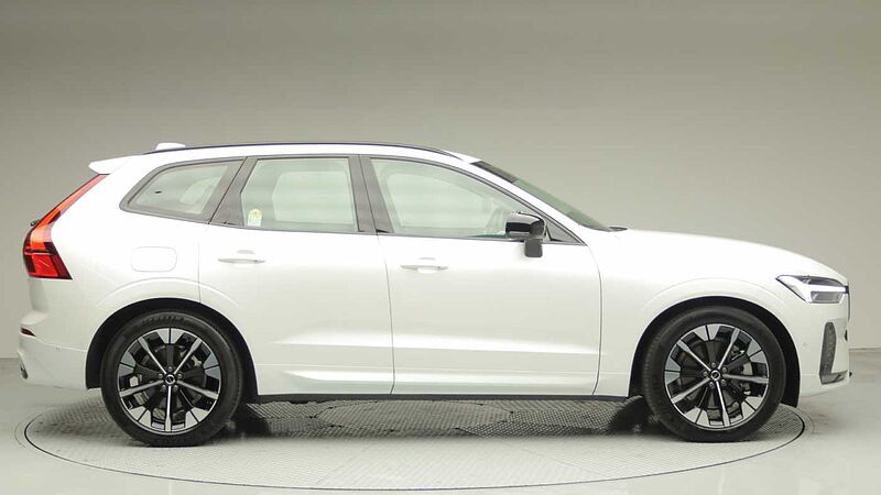 Volvo  Ultra, B5 AWD 마일드 하이브리드, 가솔린, 다크