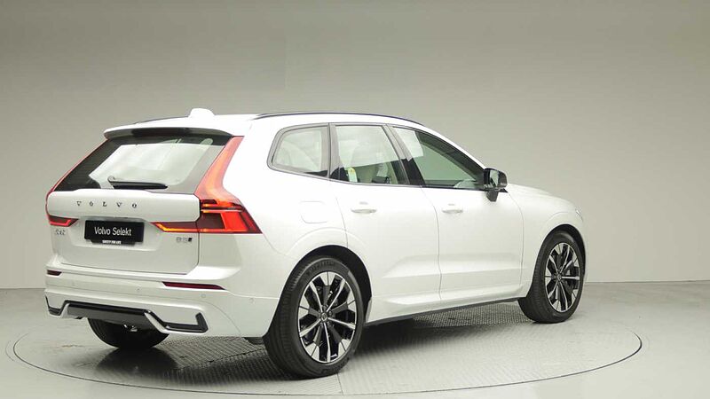 Volvo  Ultra, B5 AWD 마일드 하이브리드, 가솔린, 다크