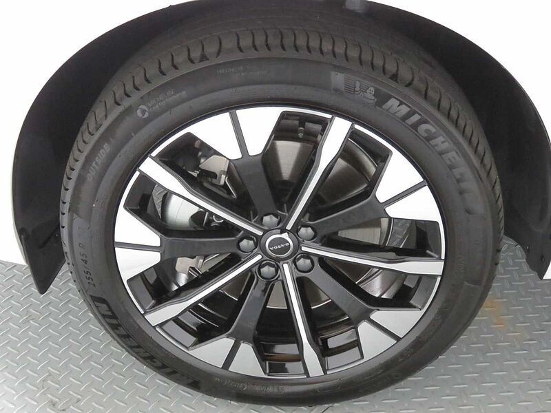 Volvo  Ultra, B5 AWD 마일드 하이브리드, 가솔린, 다크
