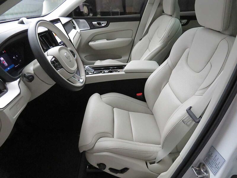 Volvo  Ultra, B5 AWD 마일드 하이브리드, 가솔린, 다크