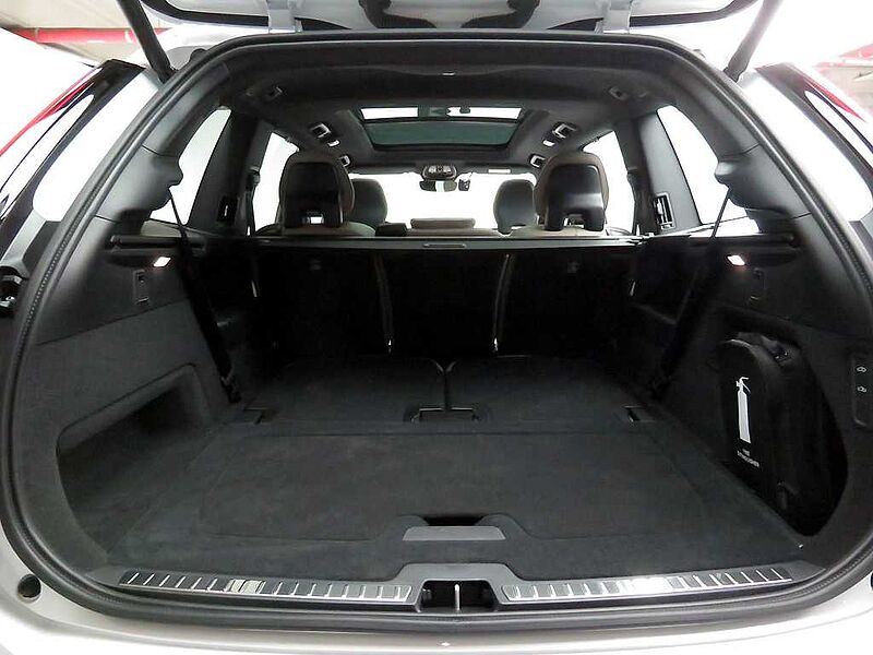 Volvo  Ultra, T8 AWD 플러그-인 하이브리드, 전기/가솔린, 브라이트, 7 좌석