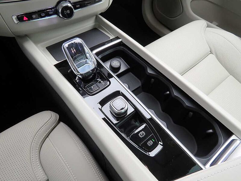 Volvo Ultra, B5 AWD 마일드 하이브리드, 가솔린, 브라이트