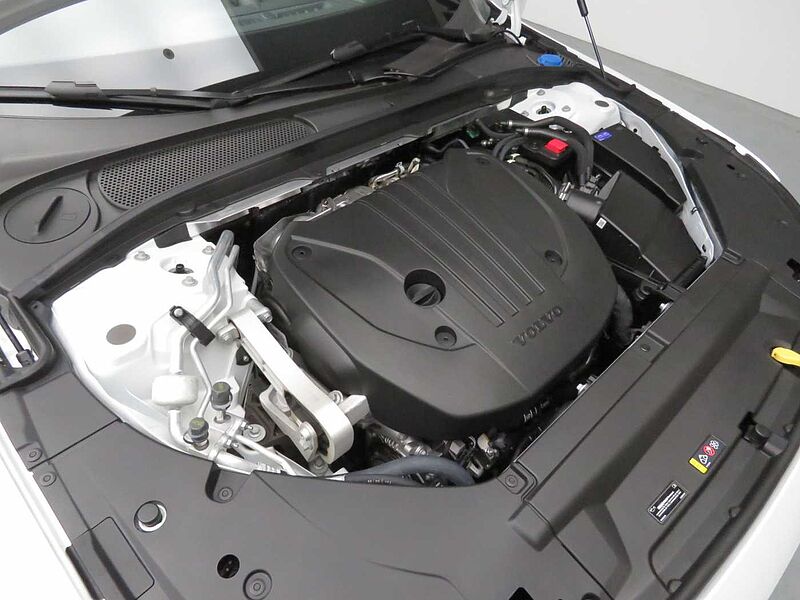 Volvo Ultra, B5 마일드 하이브리드, 가솔린, 브라이트