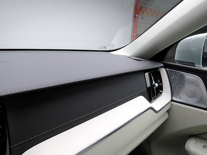 Volvo  Ultra, B5 AWD 마일드 하이브리드, 가솔린, 브라이트