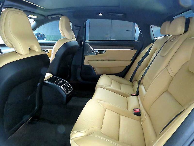 Volvo  Ultimate, B6 AWD 마일드 하이브리드, 가솔린, 브라이트