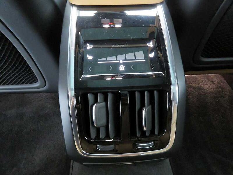 Volvo  Ultimate, B6 AWD 마일드 하이브리드, 가솔린, 브라이트