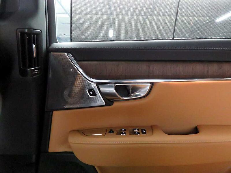 Volvo  Ultimate, B6 AWD 마일드 하이브리드, 가솔린, 브라이트