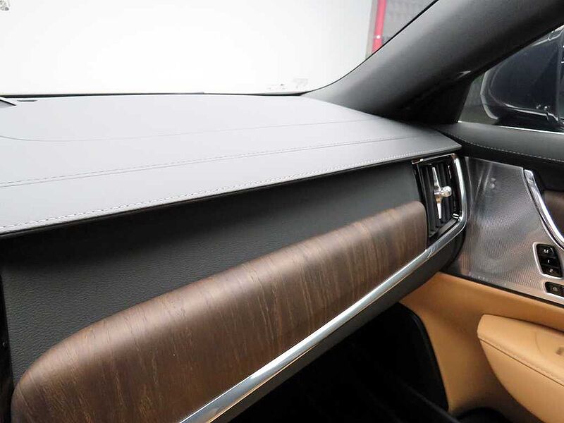 Volvo  Ultimate, B6 AWD 마일드 하이브리드, 가솔린, 브라이트
