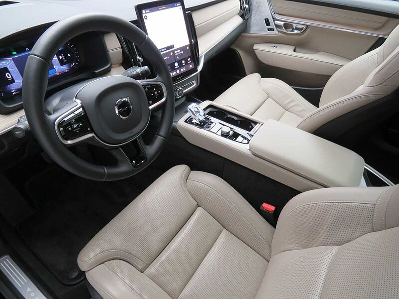 Volvo  Ultra, B5 마일드 하이브리드, 가솔린, 다크