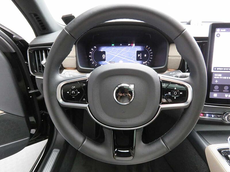 Volvo  Ultra, B5 마일드 하이브리드, 가솔린, 다크