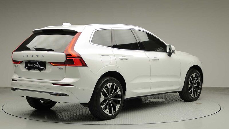 Volvo  Ultra, T8 AWD 플러그-인 하이브리드, 전기/가솔린, 브라이트