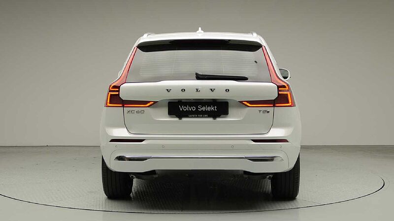 Volvo  Ultra, T8 AWD 플러그-인 하이브리드, 전기/가솔린, 브라이트