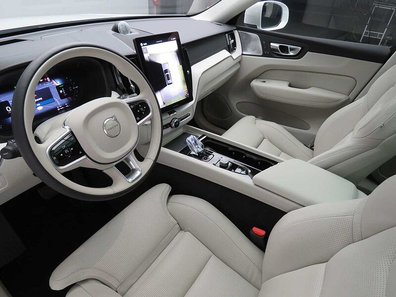 Volvo  Ultra, T8 AWD 플러그-인 하이브리드, 전기/가솔린, 브라이트