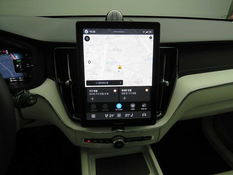 Volvo  Ultra, T8 AWD 플러그-인 하이브리드, 전기/가솔린, 브라이트