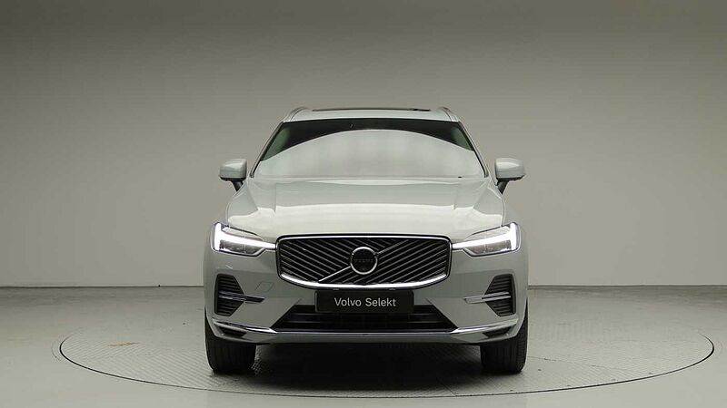Volvo  Ultra, T8 AWD 플러그-인 하이브리드, 전기/가솔린, 브라이트