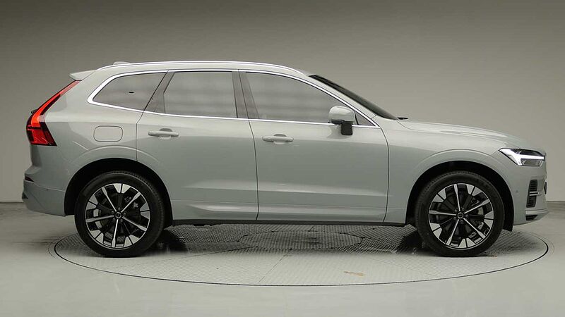 Volvo  Ultra, T8 AWD 플러그-인 하이브리드, 전기/가솔린, 브라이트