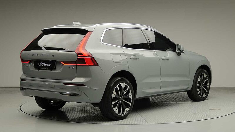Volvo  Ultra, T8 AWD 플러그-인 하이브리드, 전기/가솔린, 브라이트